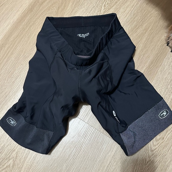 Women’s Sugoi Black Performance Cycling Shorts- Like New - Picture 1 of 3